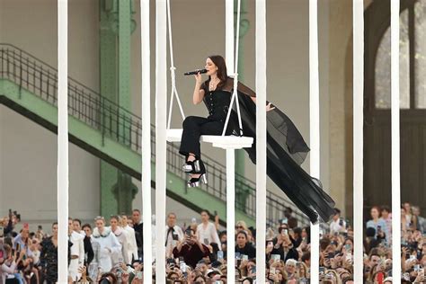 Riley Keough performs Prince's 'When Doves Cry' at Chanel